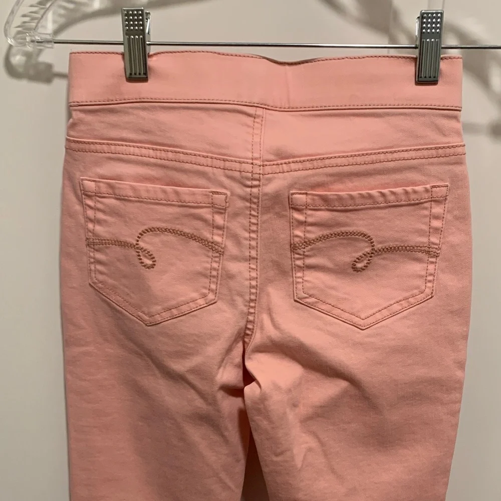 Justice Stylish Elegant Light Pink Girl’s Leggings. Size:10. Brand New.
